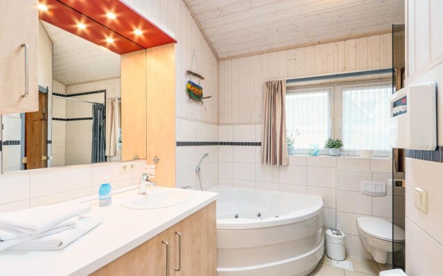 Amazing Home in Rechlin With 2 Bedrooms, Sauna and Wifi