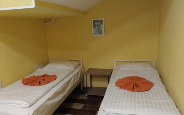 Lodging Houses De-hostel