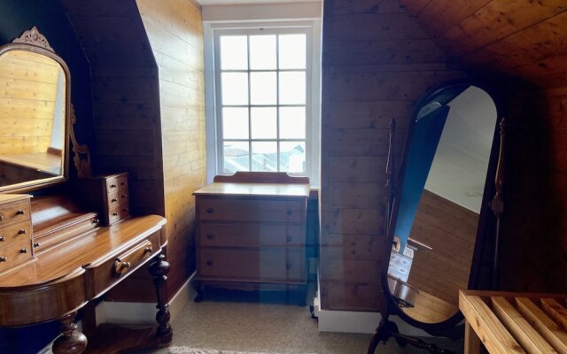 Poet's Cottage Stanley