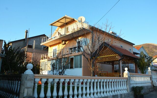 Apartments Deva