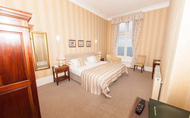 Whitsand Bay Hotel