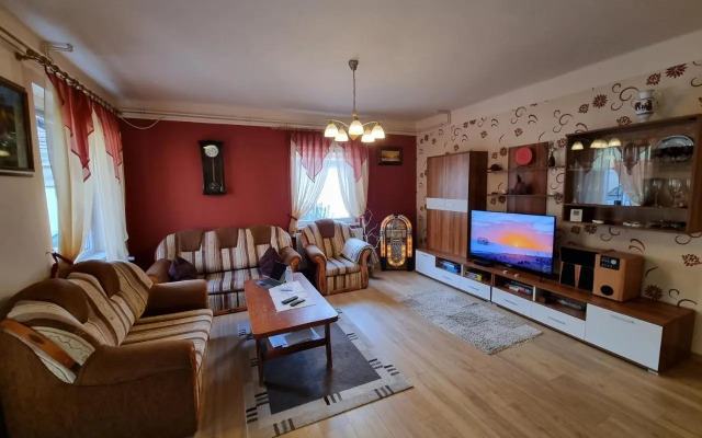 Balaton House