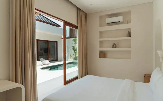 Villa Sari 2 by Alfred in Bali