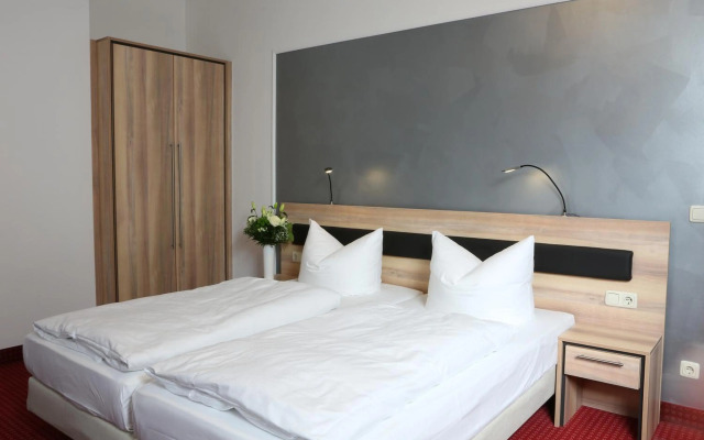 Hotel 3 Linden