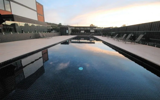 Brand New Executive Apartment