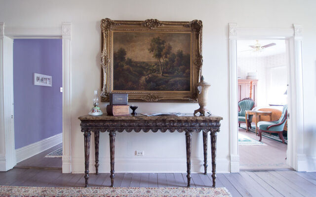 Munzesheimer Manor B&B