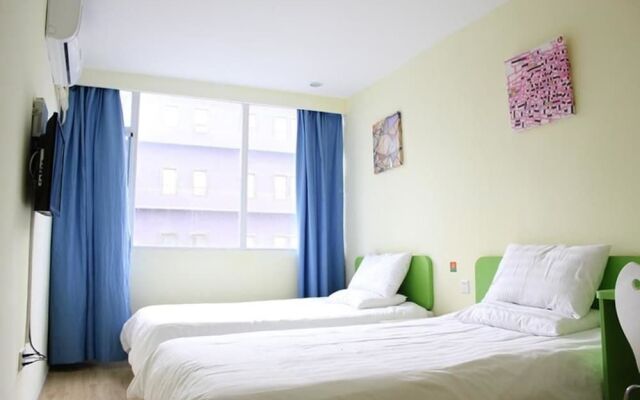 Hanting Haiyou Hotel Qingdao Taidong Pedestrian Street Branch
