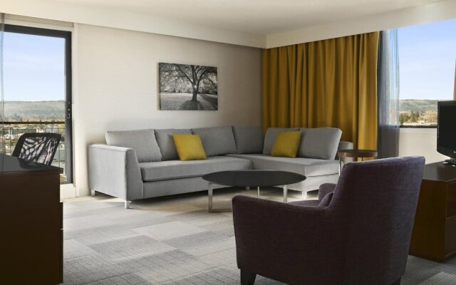 Coast Prince George Hotel by APA