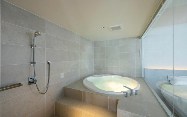 ROYAL CHESTER NAGASAKI hotel & retreat