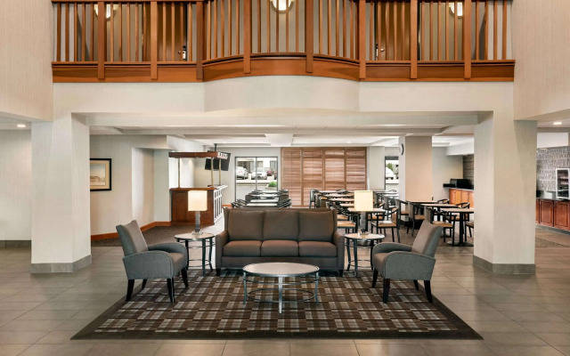 Wingate by Wyndham - Cincinnati - Blue Ash