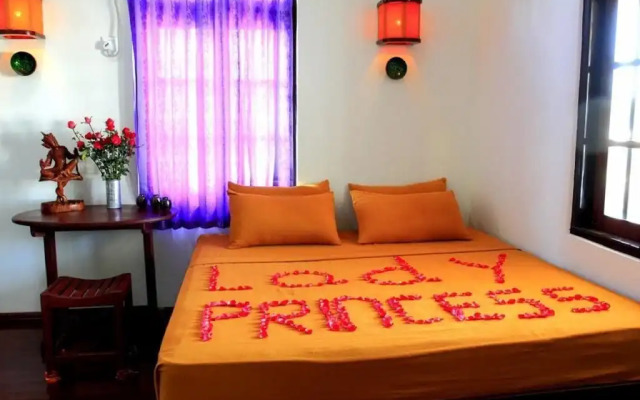 Lady Princess Motel 2