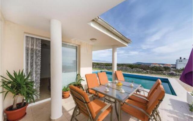 Holiday home Novalja QR-1783