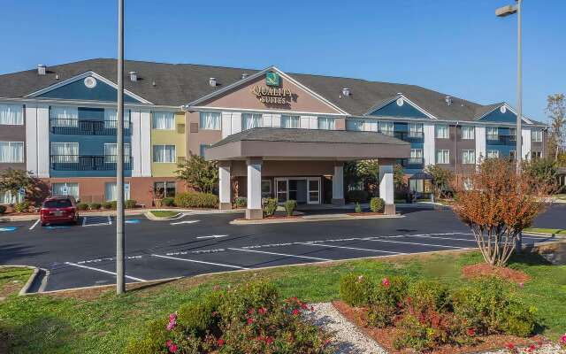 Quality Suites Pineville - Charlotte