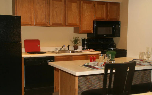 Sterling Hotel and Suites