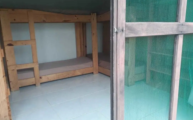 Hostel e Quarto Camping Bombinhas