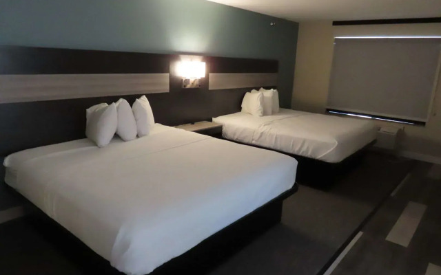 Best Western Prime Inn & Suites