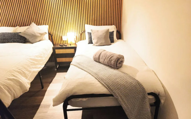 L1 Luxury Apartment