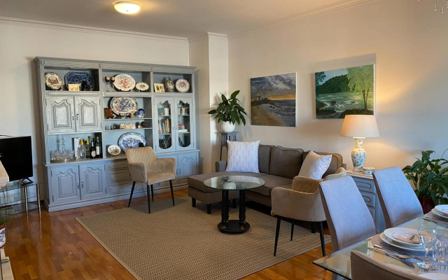 Hattie's Place by MP