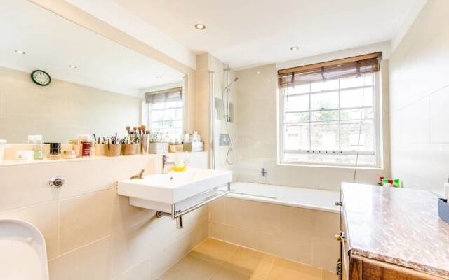 Modern 2 Bedroom Flat in Clerkenwell