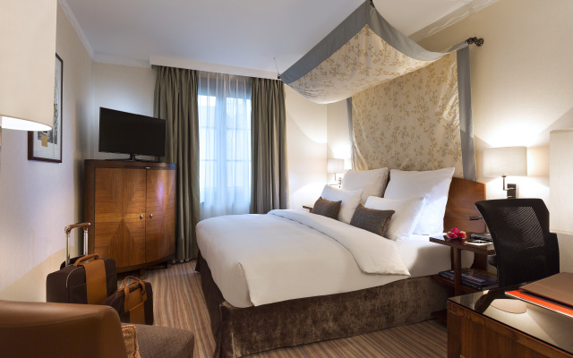 Warwick Grand-Place Brussels