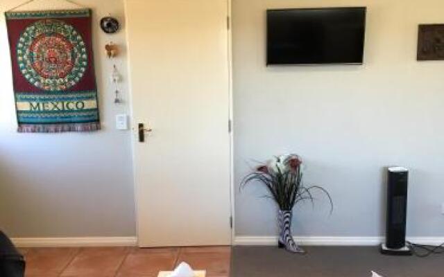 Oma Ell's B&B