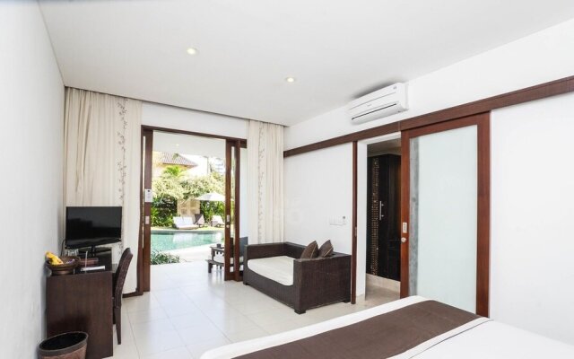 Huge 16 Bedrooms Villa in Bali for Your Group and Party