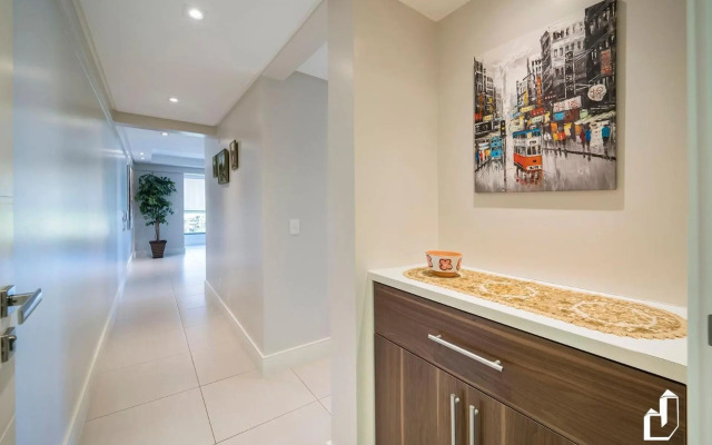 Apartamento amplo e com todos os ambientes climatizados