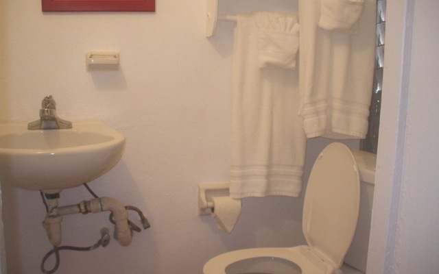 Trade Winds Guesthouse