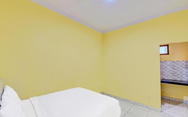 OYO 90823 Casa Jupiter Shine