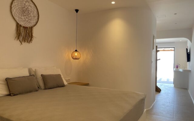 Sunset Hill Suites