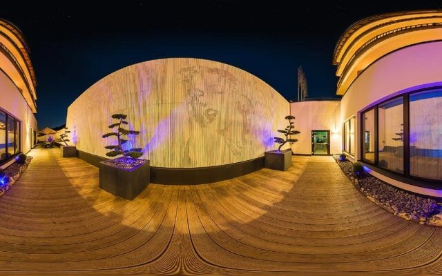 alpslodge LIFE.STYLE.HOTEL.FISS