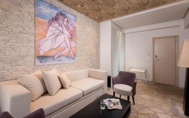 Afrodite Suites