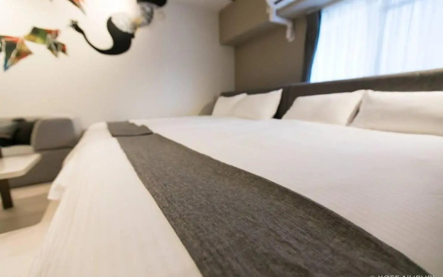 ORIGAMINN 402 & 5 mins PeacePark