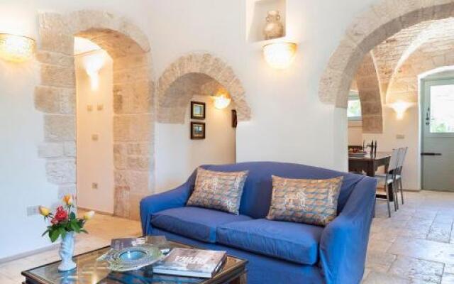 Trulli Uliveto Acquafonda