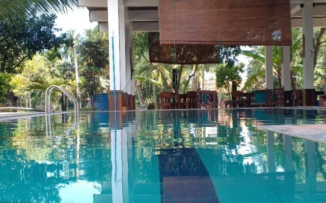 Serene Park Hotel