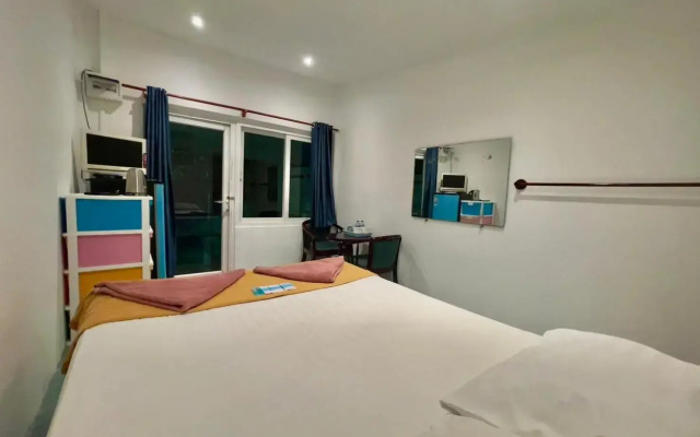 Naiharn On The Rock Resort