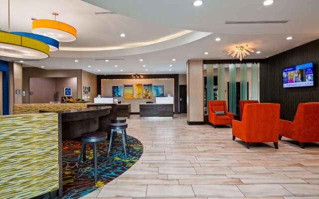 Best Western Plus Pasadena Inn and Suites
