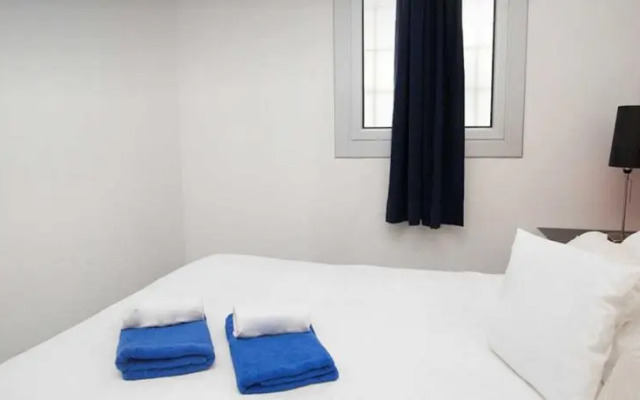 Apartment Portaferrisa