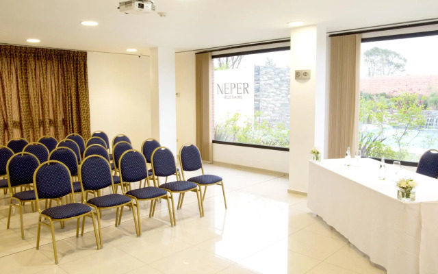 Neper Select Hotel