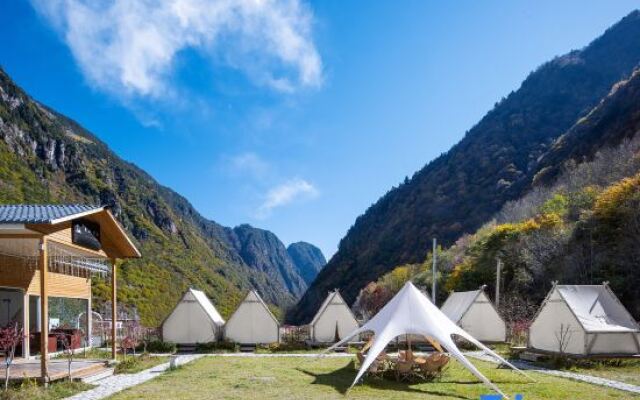 VALATOMS·Fanlatu Hotel (Bipenggou Scenic Area)