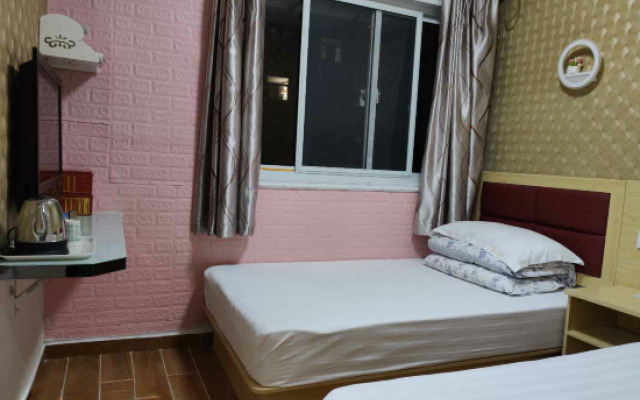 Chun Yi Hotel
