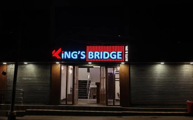 King's Bridge Suites & Spa