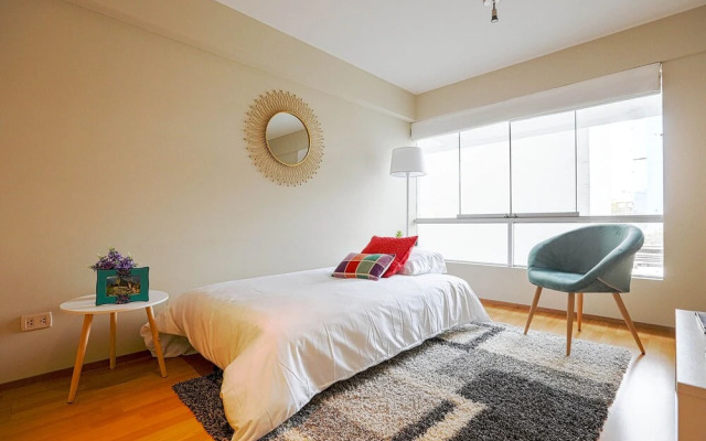 Relájate y recarga entre San Isidro y Miraflores