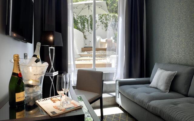 Palladium Hotel Cala Llonga - Adults Only