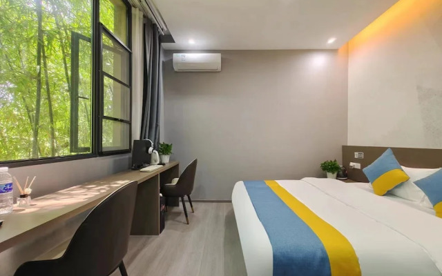 Xian Feng Hotel - Tianfu International Airport Branch Hotel