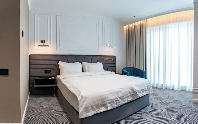 Sky Airport Hotel