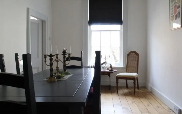 4bedhouse/leominster/hiking/castles/sleeps7/wifi