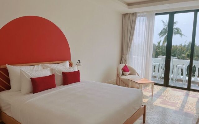 Moodhoian Riverside Resort & Spa