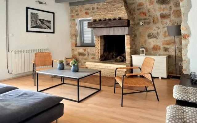 Splendid Poreč Holiday Home With Swimming Pool