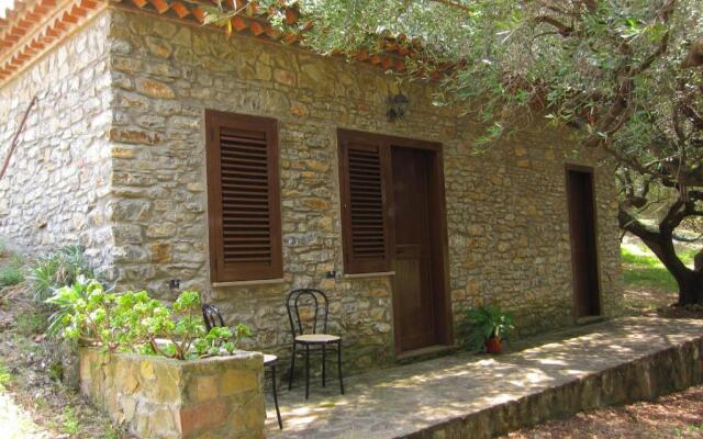 Agriturismo La Casa Vecchia